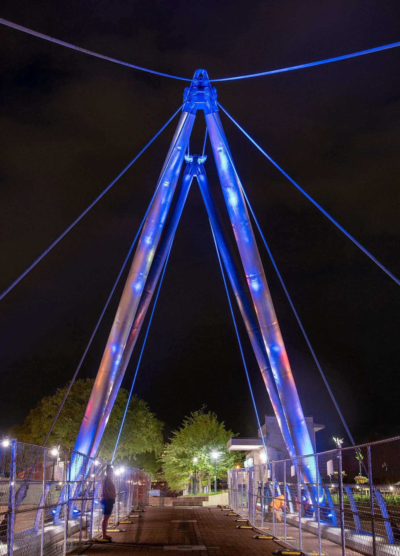 Read more about the article New LEDs on the Columbus Boulevard Bridge